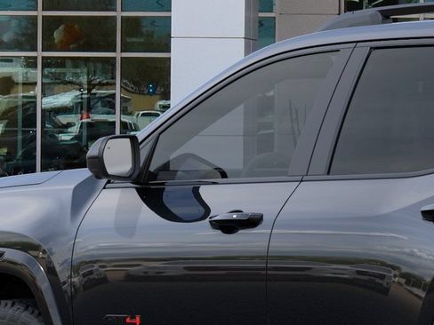 New 2026 GMC Terrain AT4 w/ Convenience Package III AWD/4WD image 12
