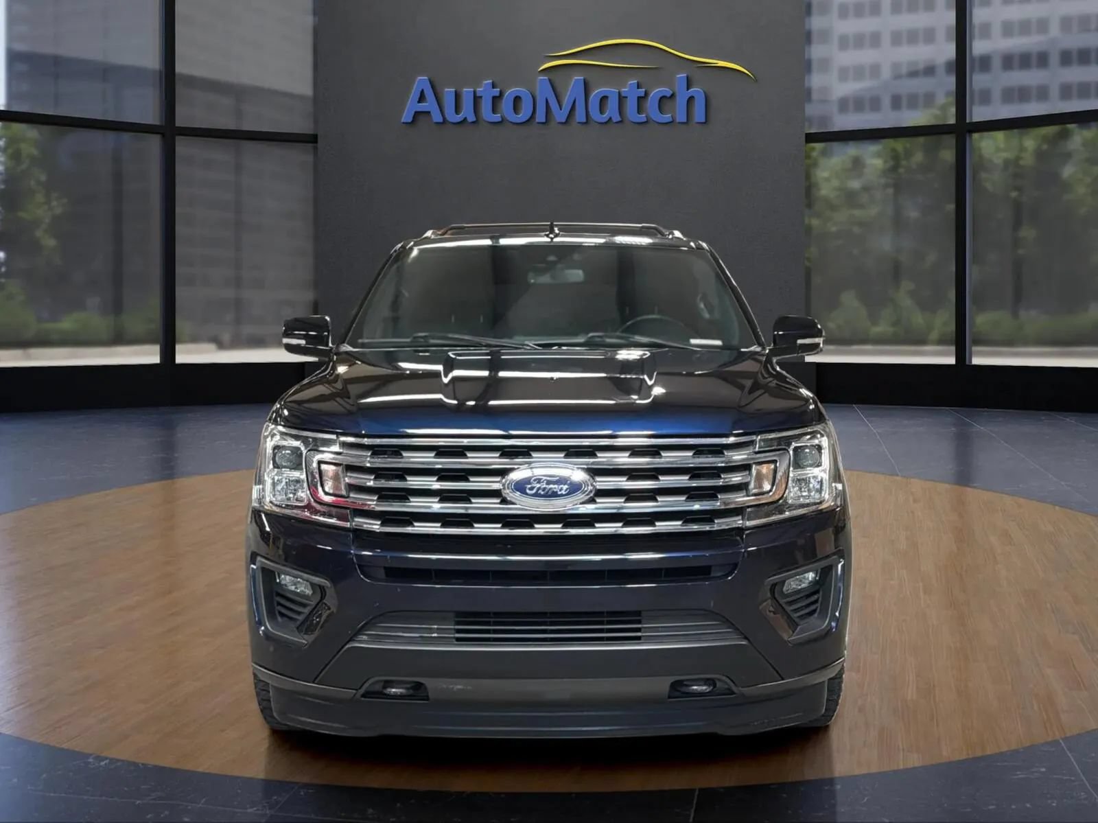 Used 2021 Ford Expedition XLT AWD/4WD image 3