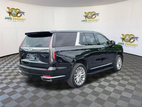 Used 2021 Cadillac Escalade Premium Luxury AWD/4WD image 5
