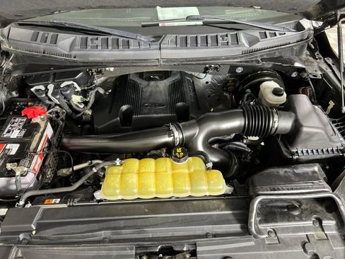 Used 2020 Ford F150 XLT image 21
