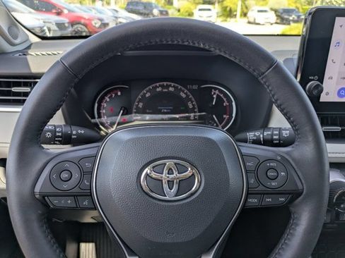 Used 2023 Toyota RAV4 XLE Premium AWD/4WD image 25