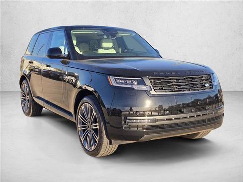 New 2026 Land Rover Range Rover SE image 7