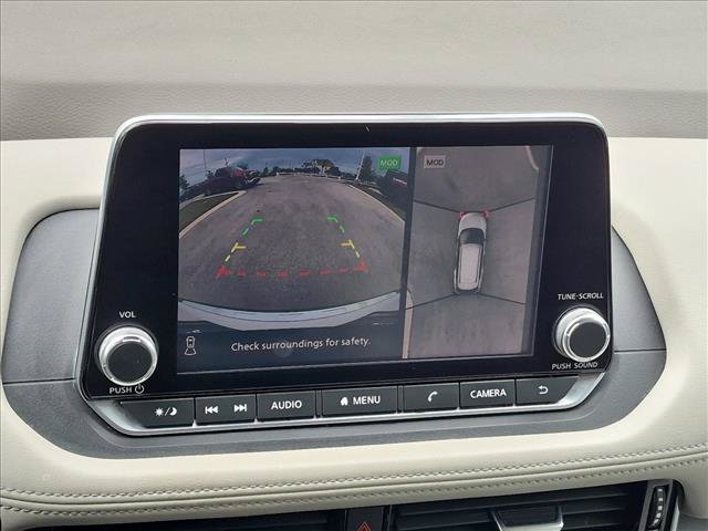 Used 2021 Nissan Rogue SV FWD image 11