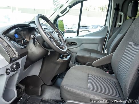 Used 2018 Ford Transit 150 XL RWD image 9