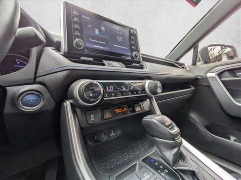 Used 2019 Toyota RAV4 XSE image 15