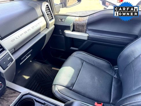 Used 2019 Ford F250 Lariat w/ Lariat Ultimate Package image 32