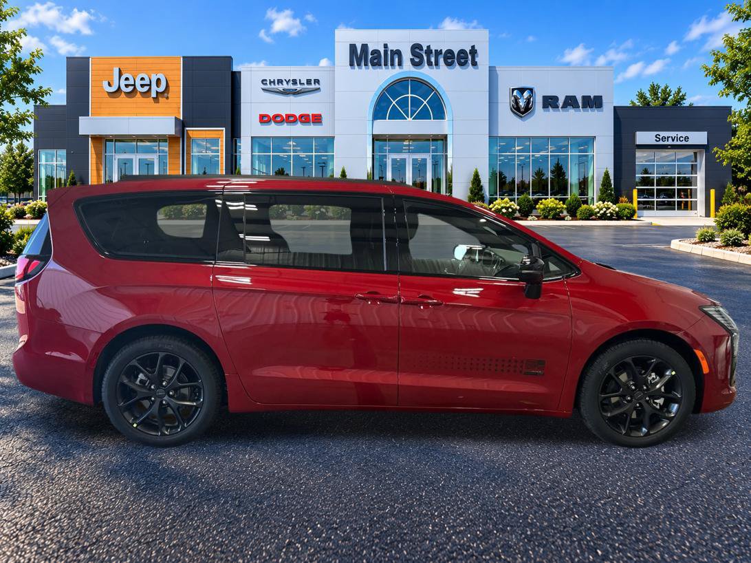 New 2027 Chrysler Pacifica Select FWD image 6
