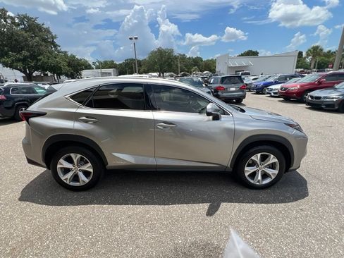 Used 2017 Lexus NX 300h AWD image 4