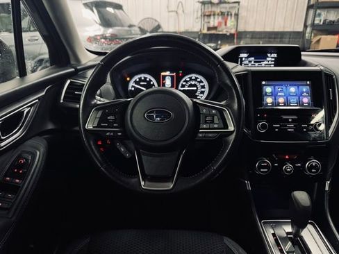 Used 2023 Subaru Forester Premium image 26