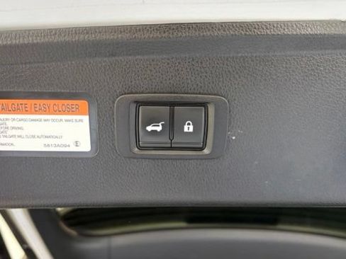 Used 2025 Mitsubishi Eclipse Cross SEL AWD/4WD image 5