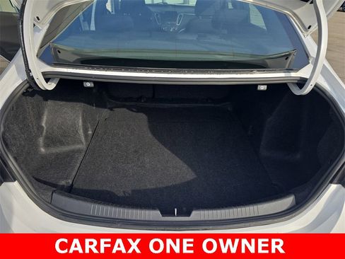 Used 2024 Chevrolet Malibu LT image 13