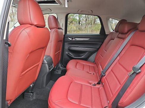 New 2025 MAZDA CX-5 Carbon Edition image 8