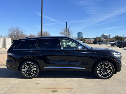 Used 2020 Lincoln Aviator Black Label w/ Dynamic Handling Package image 10