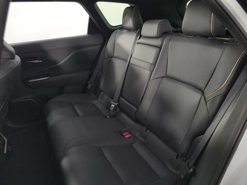 Used 2025 Toyota Crown Signia w/ Advanced Technology Package AWD/4WD image 18