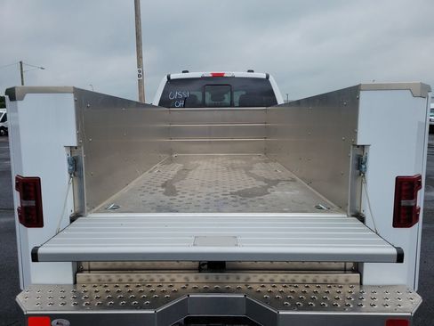 New 2026 Ford F350 XL w/ XL Chrome Package AWD/4WD image 19
