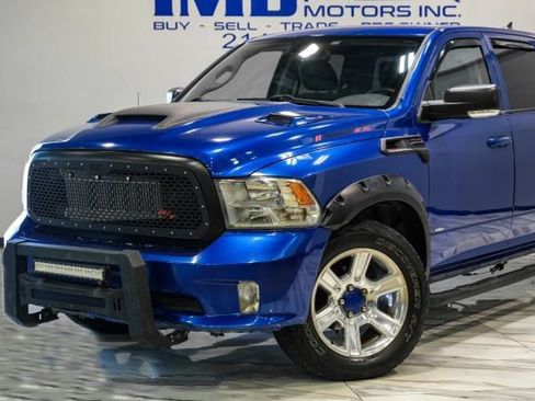 Used 2015 RAM 1500 Express AWD/4WD image 7