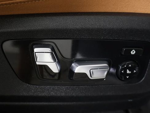 Used 2022 BMW X5 xDrive40i AWD/4WD image 40