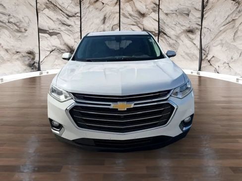 Used 2019 Chevrolet Traverse LT w/ LT Premium Package FWD image 8
