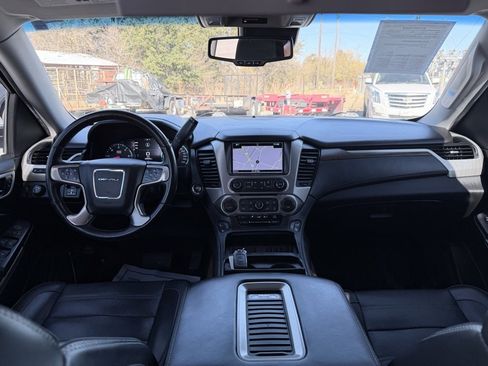 Used 2019 GMC Yukon Denali w/ Open Road Package image 35