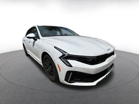 Used 2025 Kia K5 LXS image 1