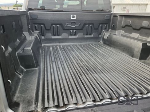 Used 2023 Chevrolet Colorado LT w/ LT Convenience Package II image 17