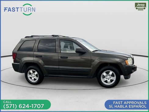 Used 2005 Jeep Grand Cherokee Laredo AWD/4WD image 5