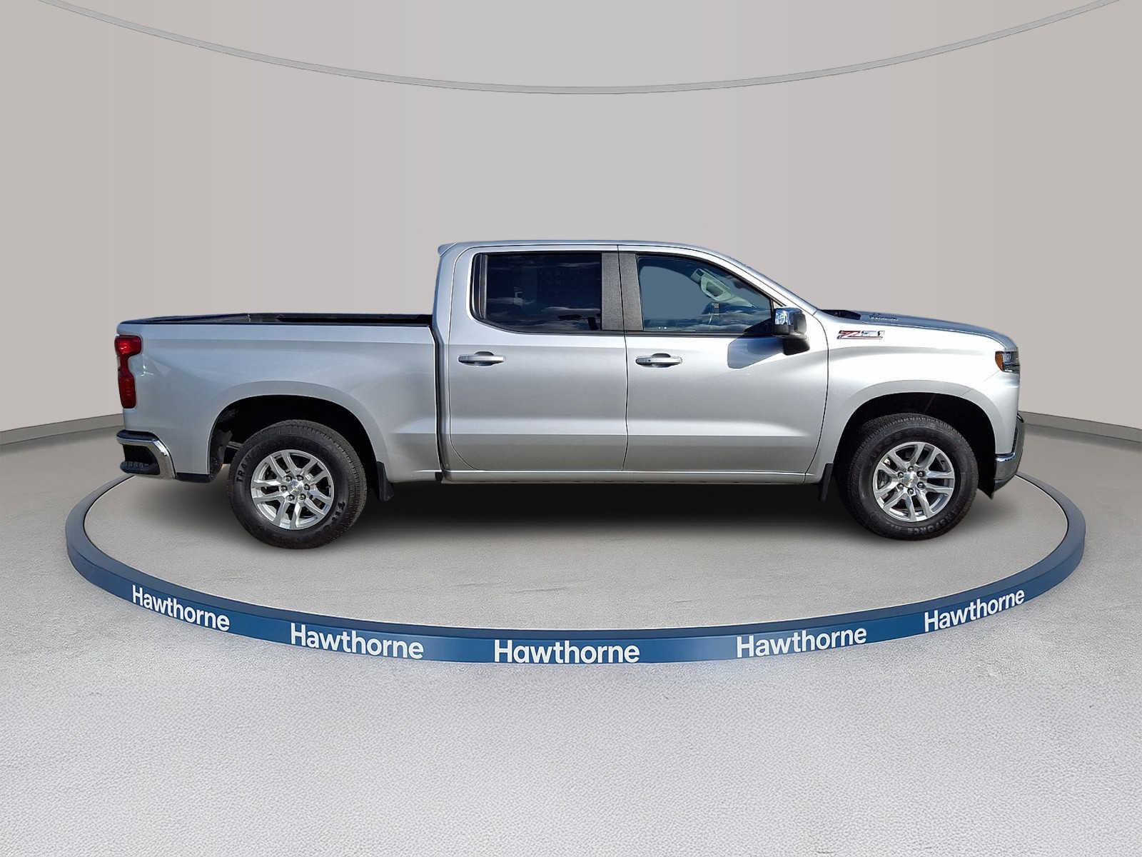 Used 2021 Chevrolet Silverado 1500 LT w/ Diesel Off-Road Package AWD/4WD image 7