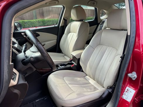 Used 2012 Buick Verano Leather FWD image 19