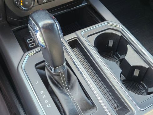 Used 2020 Ford F150 XLT w/ Equipment Group 302A Luxury AWD/4WD image 28