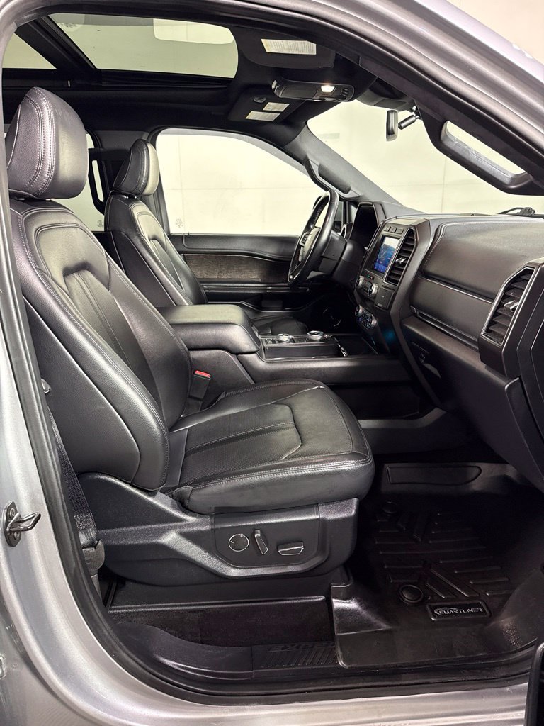 Used 2021 Ford Expedition Max Limited AWD/4WD image 17