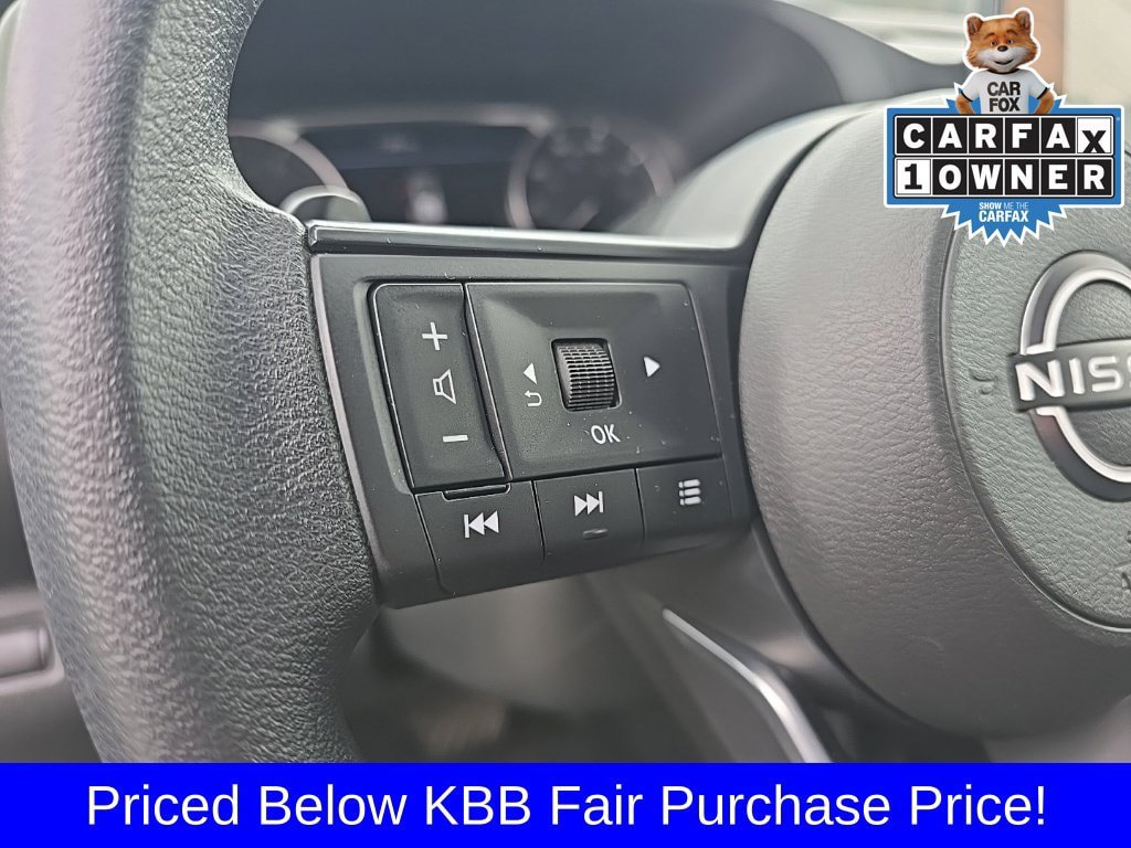 Used 2025 Nissan Pathfinder S AWD/4WD image 21