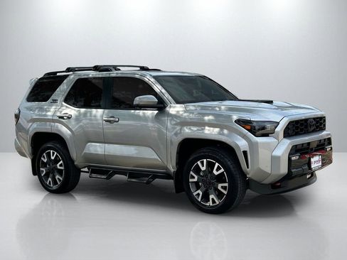 New 2026 Toyota 4Runner TRD Sport Premium RWD image 4
