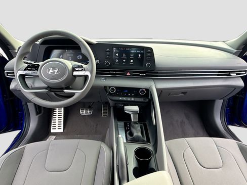 New 2026 Hyundai Elantra Sport image 3