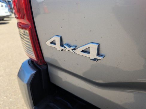 Used 2022 Toyota Tacoma SR5 w/ Technology Package AWD/4WD image 27