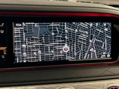 Used 2017 Mercedes-Benz S 550 Sedan image 25
