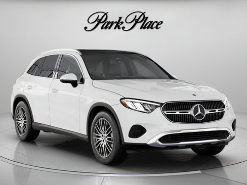 Used 2026 Mercedes-Benz GLC 300 image 34