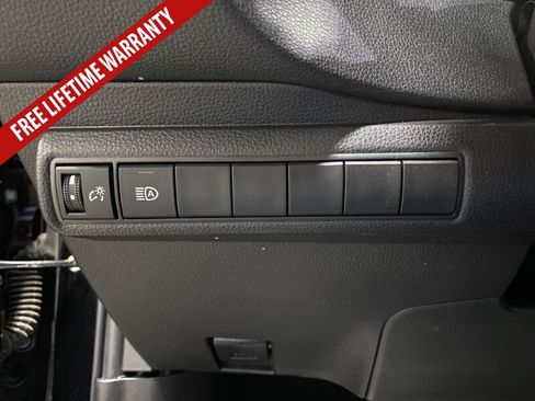 Used 2025 Toyota Corolla LE FWD image 33