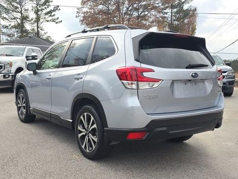 Used 2021 Subaru Forester Limited image 5