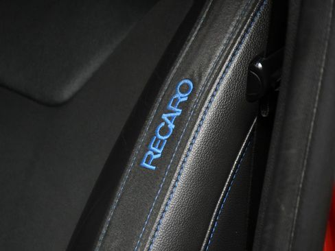 Used 2018 Ford Focus RS AWD/4WD image 31
