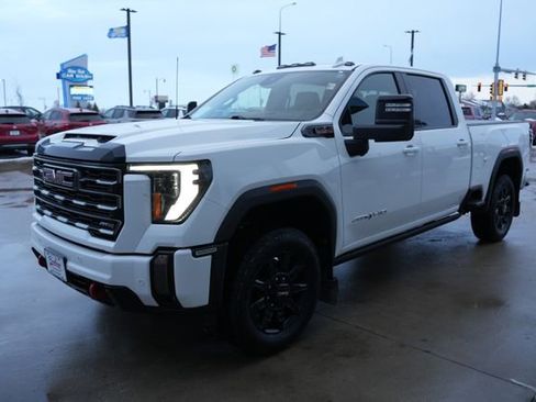 Used 2024 GMC Sierra 3500 AT4 w/ AT4 Premium Plus Package image 32