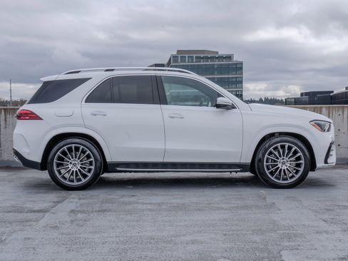 Certified 2026 Mercedes-Benz GLE 450 4MATIC image 6