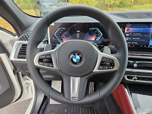 New 2026 BMW X6 xDrive40i w/ Premium Package image 10