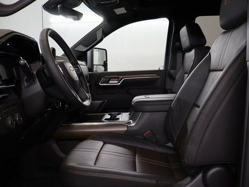 New 2026 Chevrolet Silverado 3500 High Country w/ Technology Package image 9