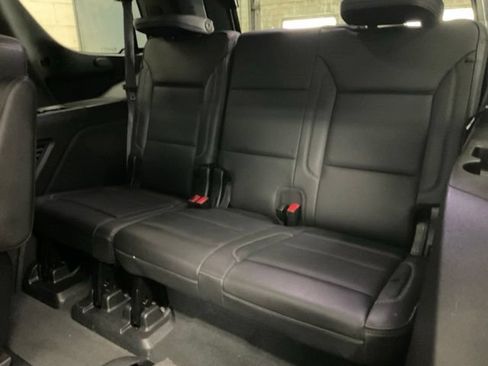 Used 2023 GMC Yukon Denali AWD/4WD image 15