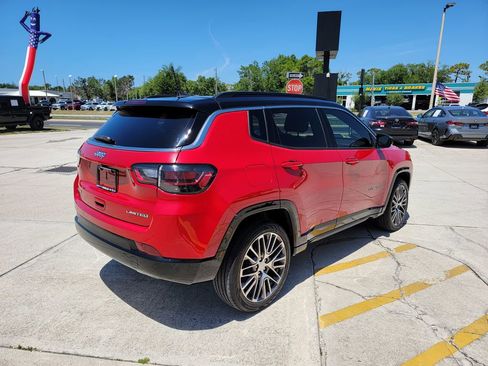 Used 2023 Jeep Compass Limited w/ Elite Group image 5