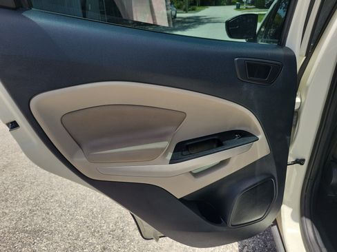 Used 2021 Ford EcoSport S FWD image 15
