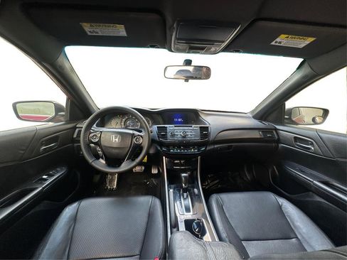 Used 2017 Honda Accord Sport Special Edition image 25