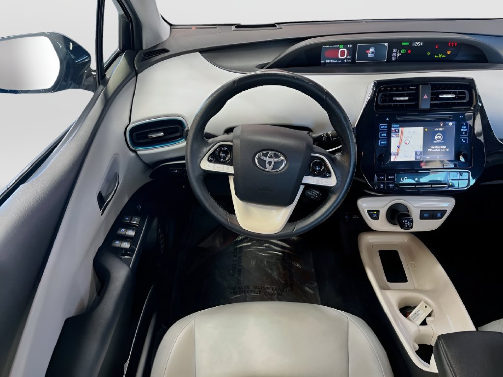 Used 2017 Toyota Prius Four w/ Premium Convenience Package FWD image 23