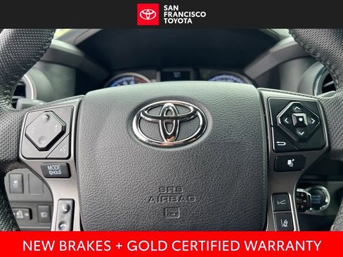 Certified 2022 Toyota Tacoma TRD Off-Road w/ Technology Package AWD/4WD image 30