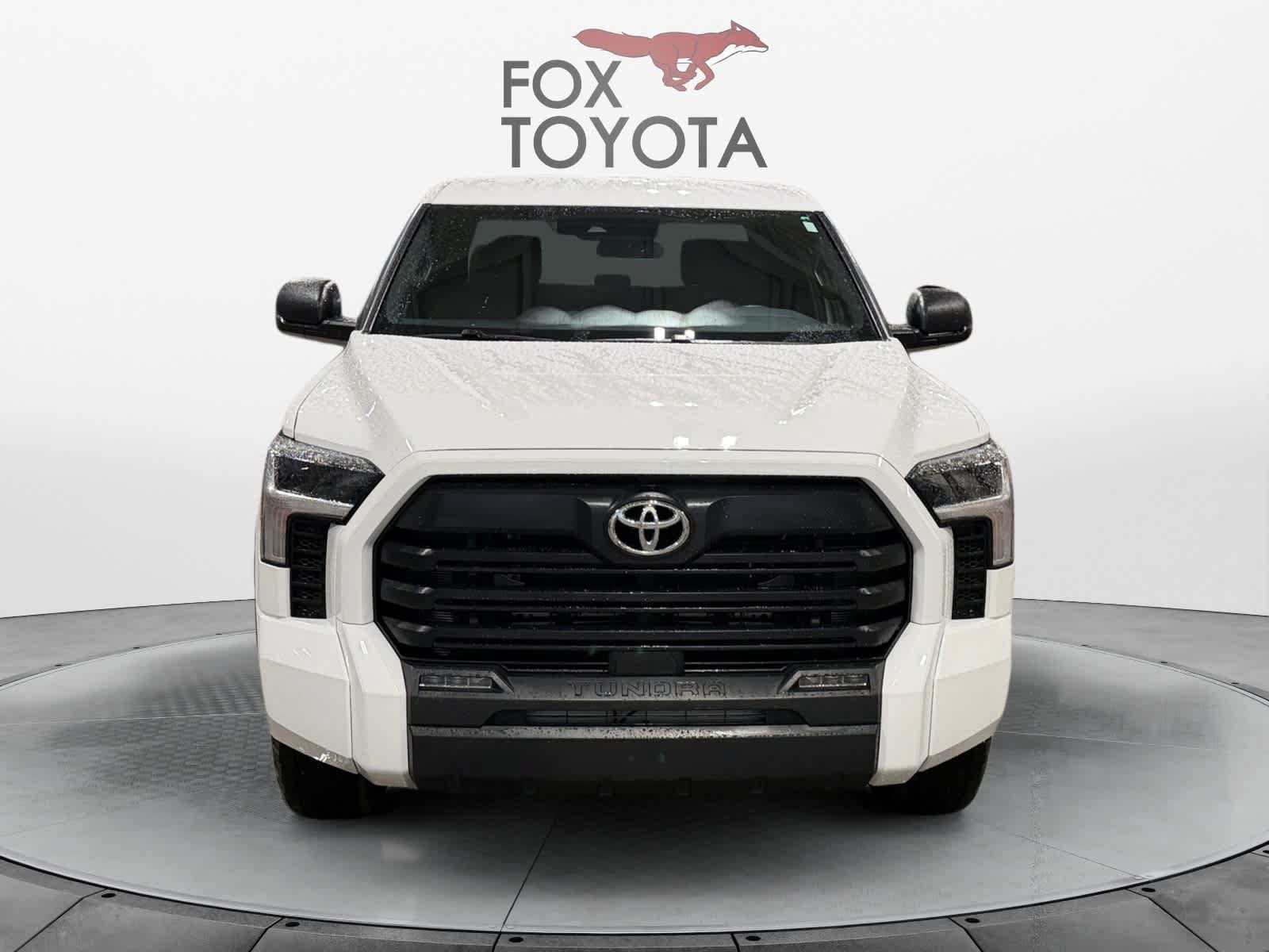 Used 2025 Toyota Tundra SR5 AWD/4WD image 9